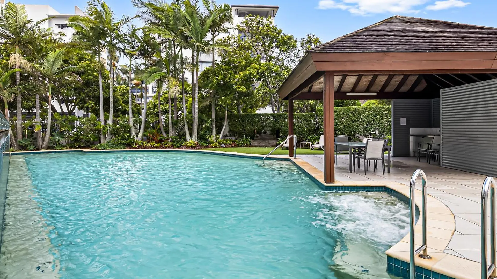 Karmasea Beachside Holiday 2 Bedroom Apartment アレクサンドラ・ヘッドランド オーストラリア